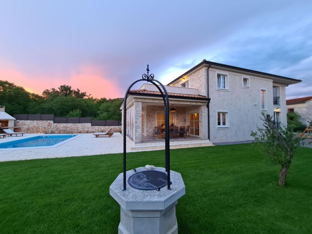 Villa Lulu Kamena Villa S Maslinikom Otok Krk Dobrinj Selo Gostinjac クルク エクステリア 写真