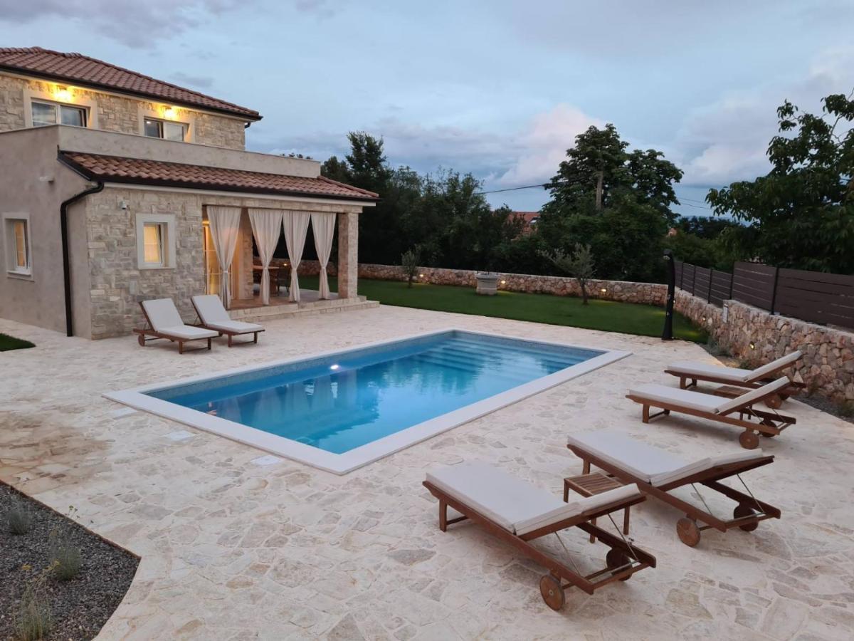 Villa Lulu Kamena Villa S Maslinikom Otok Krk Dobrinj Selo Gostinjac クルク エクステリア 写真